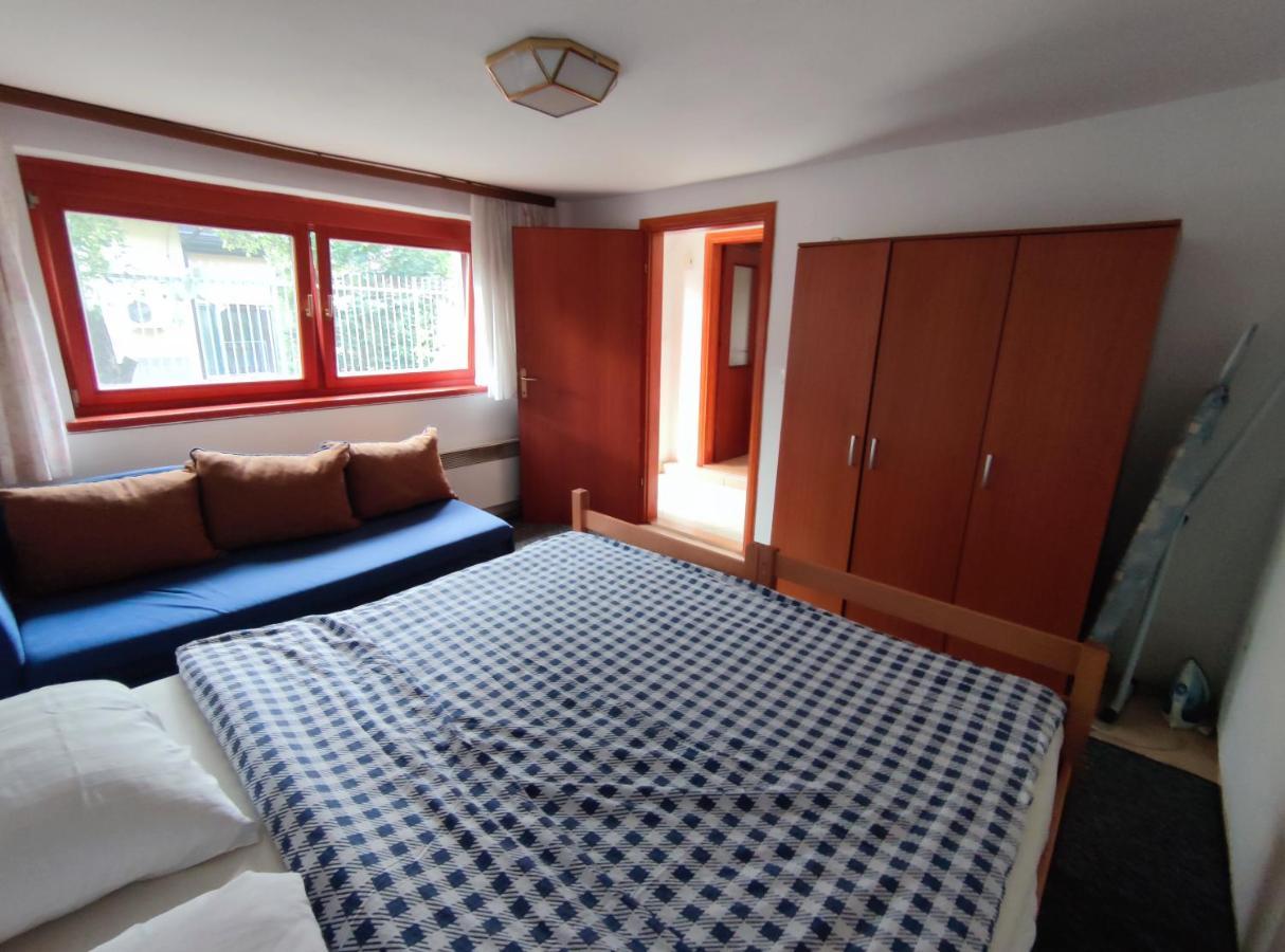 Apartment Near Center Сараєво Екстер'єр фото
